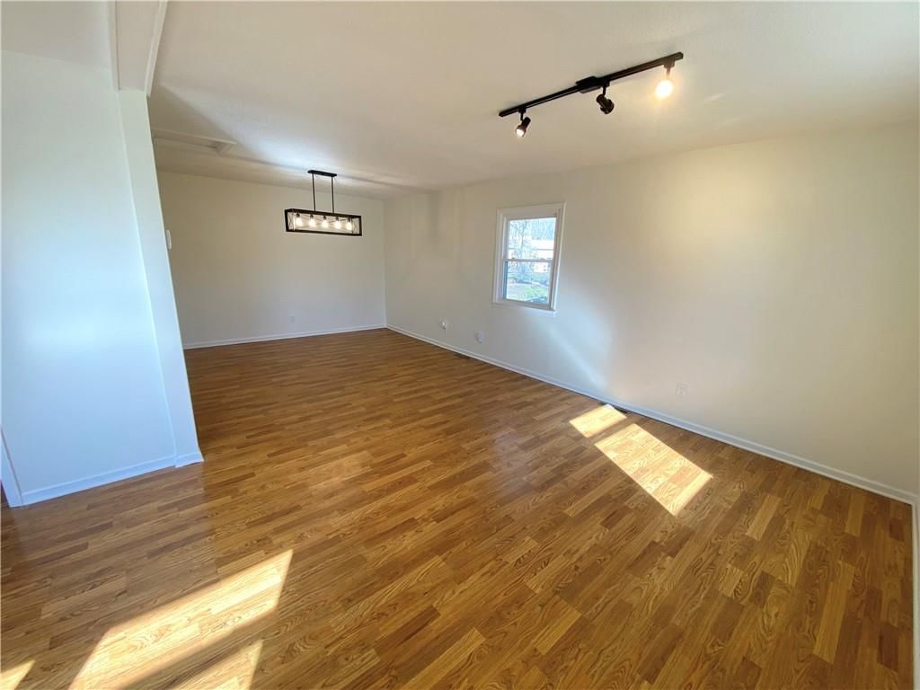 13428 Winchester Avenue — photo 7