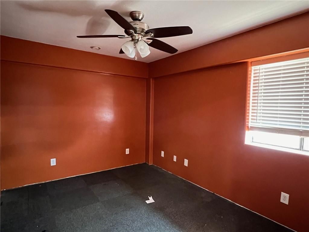 219 W Mason Street — photo 8
