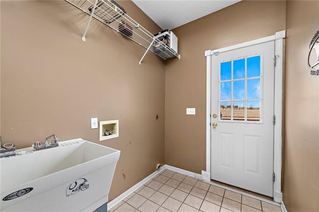 8401 NE 174th Street — photo 15