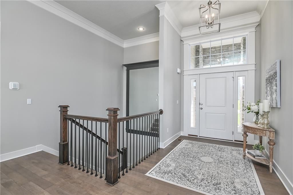 5872 McCormick Drive — photo 2