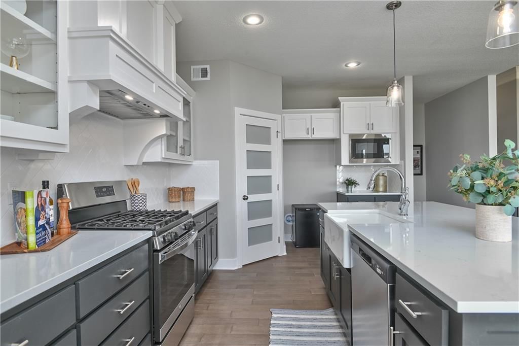 5872 McCormick Drive — photo 11
