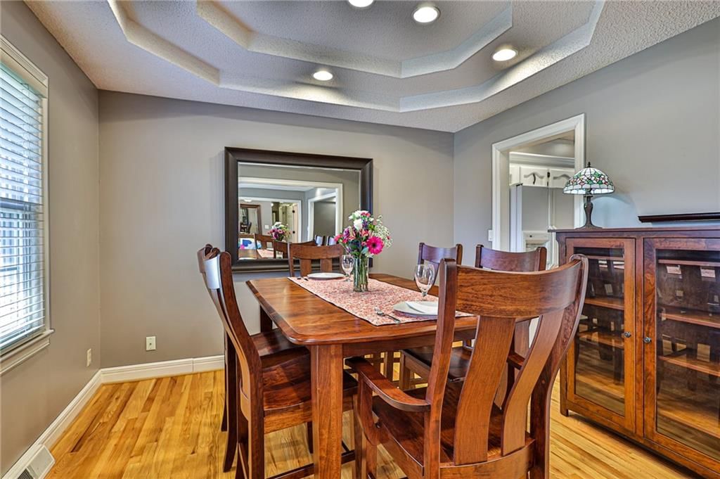 9701 N Charlotte Street — photo 11