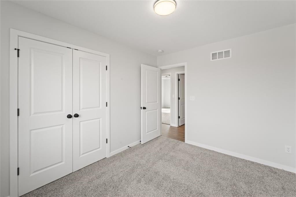 803 SE Dry Creek Drive — photo 27