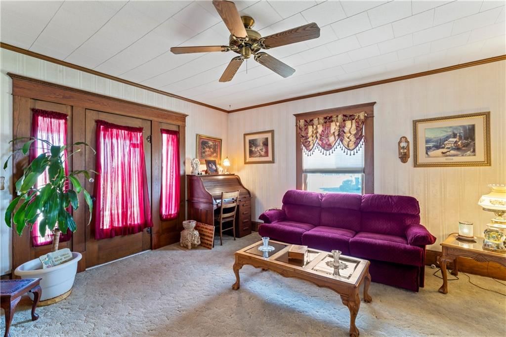 215 E Maple Street — photo 18