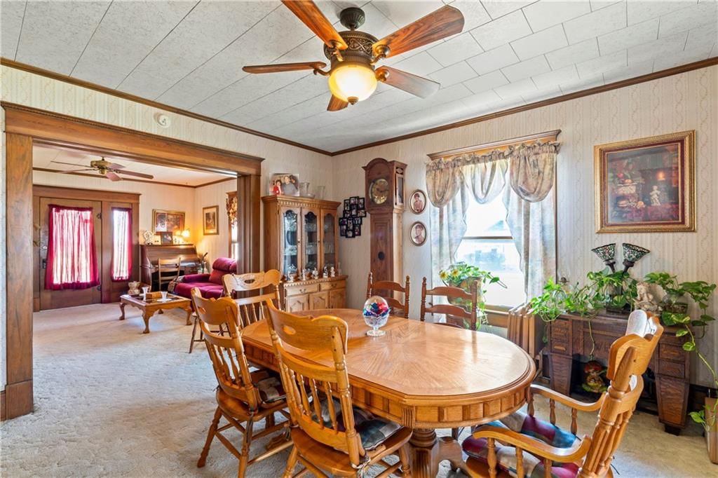 215 E Maple Street — photo 26