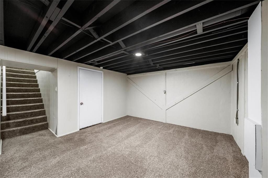 11816 Beacon Avenue — photo 49