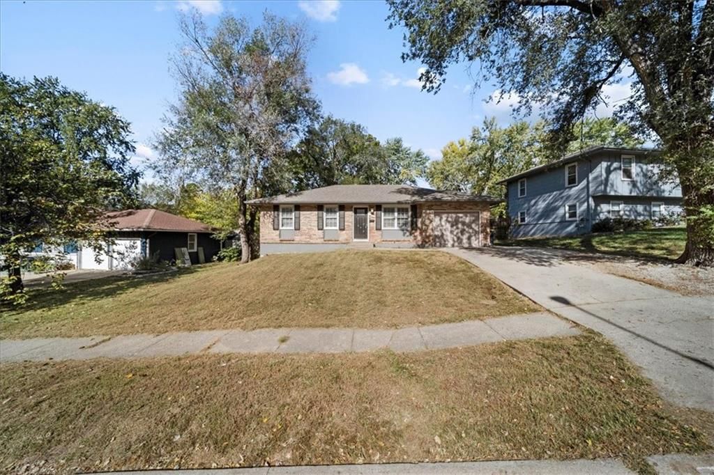 11816 Beacon Avenue — photo 7