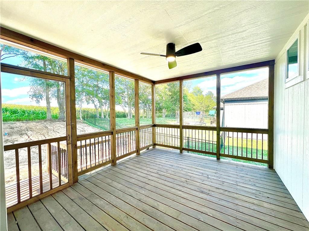 1405 Larson Avenue — photo 11