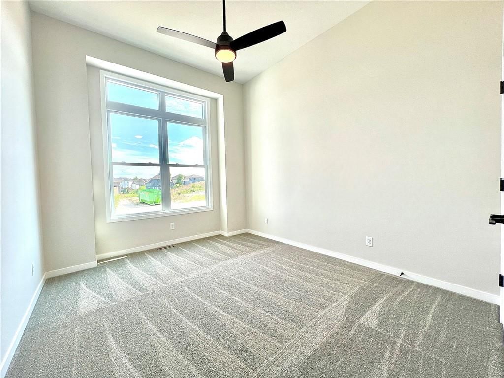 1405 Larson Avenue — photo 26