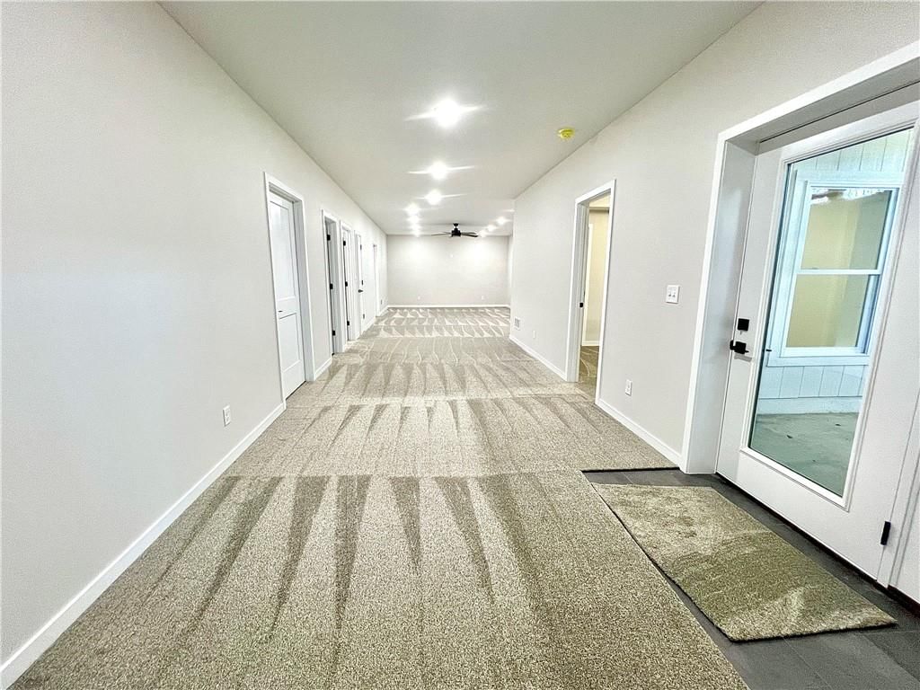 1405 Larson Avenue — photo 36
