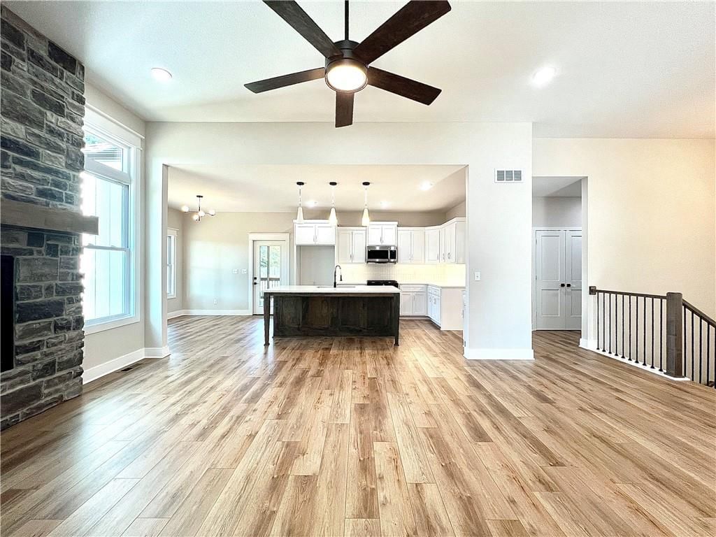 1405 Larson Avenue — photo 7