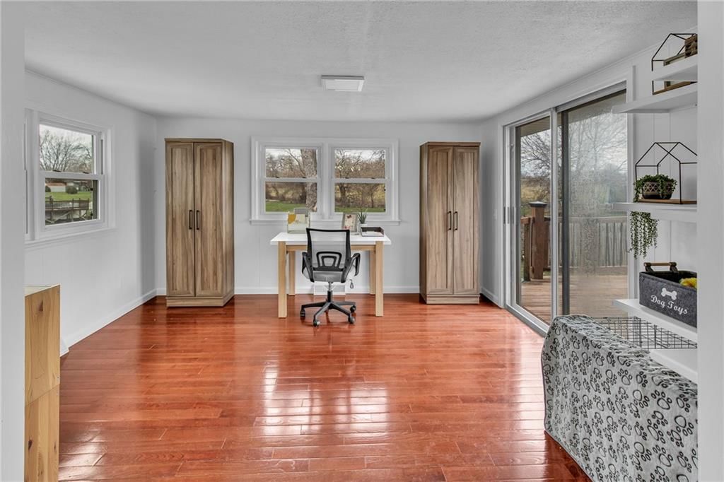 1304 Robin Circle — photo 17