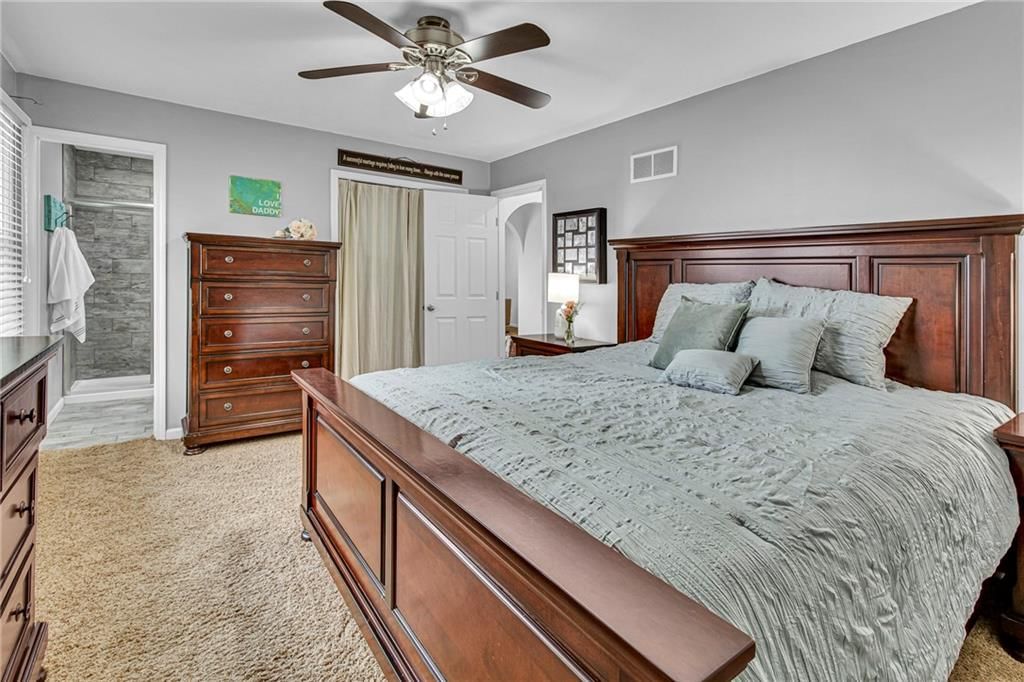 1304 Robin Circle — photo 22