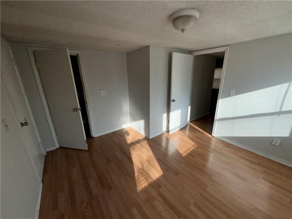 4412 KENSINGTON Avenue — photo 23