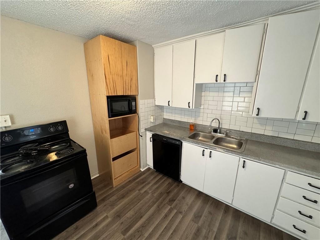 4412 KENSINGTON Avenue — photo 7