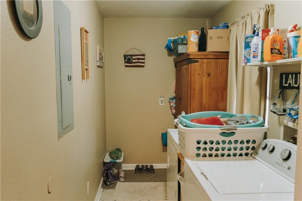 403 W Elm Street — photo 11