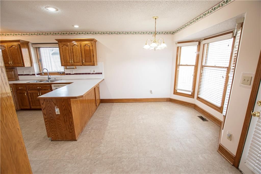 1704 Remington Street — photo 12