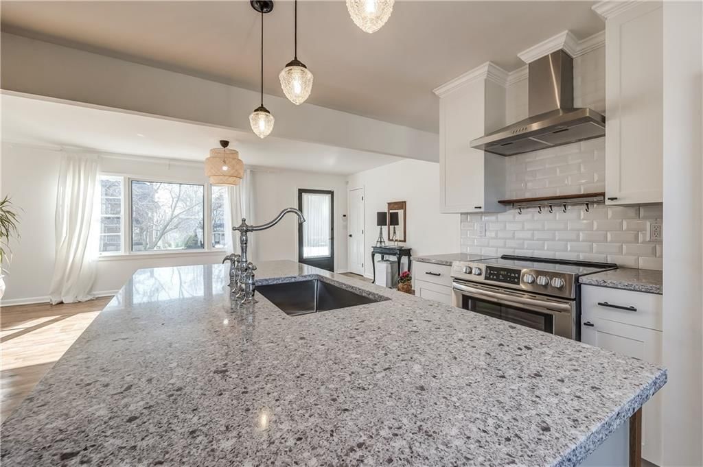 410 Benton Boulevard — photo 14