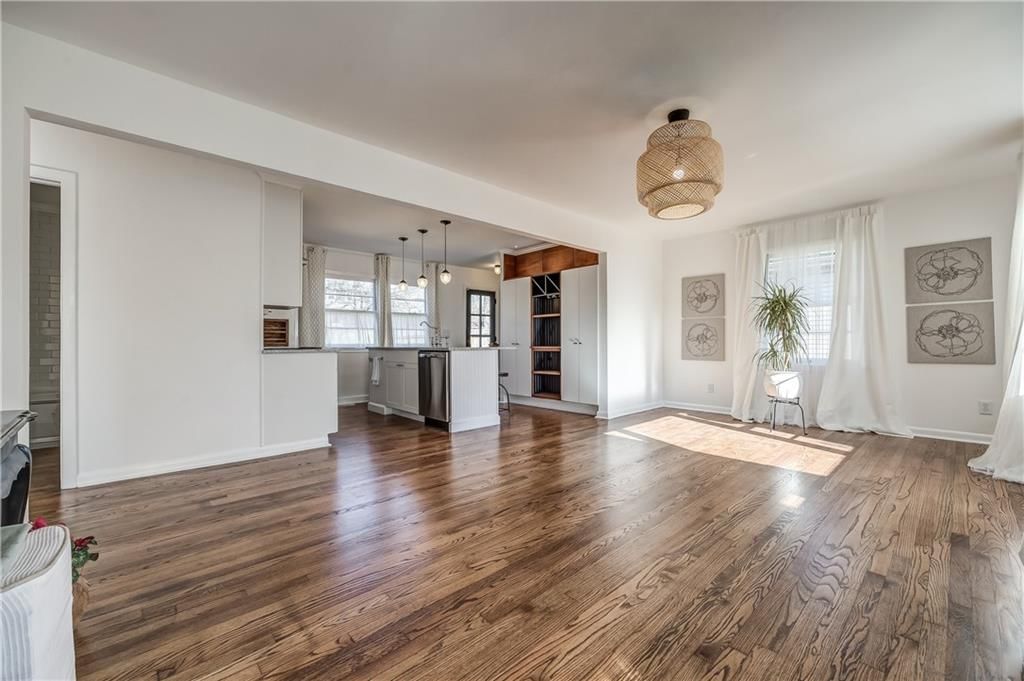 410 Benton Boulevard — photo 8