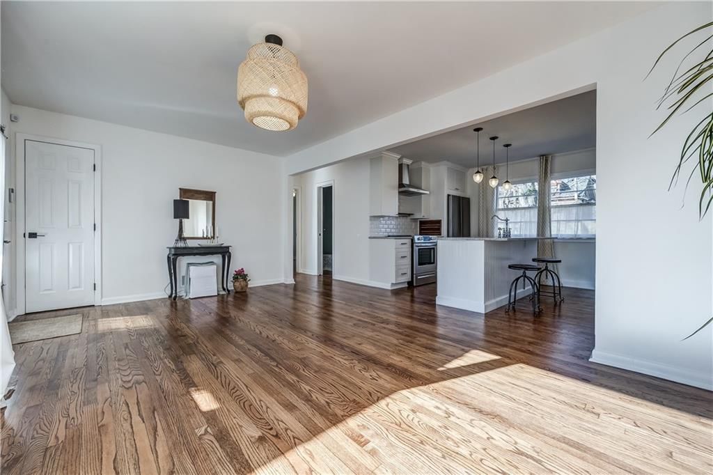 410 Benton Boulevard — photo 10