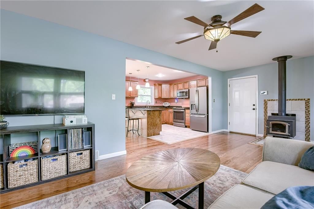 5714 N Belton Avenue — photo 5