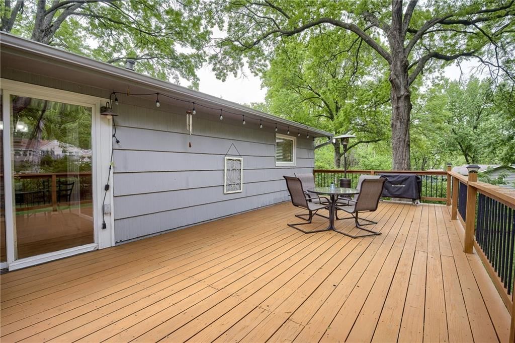 5714 N Belton Avenue — photo 10