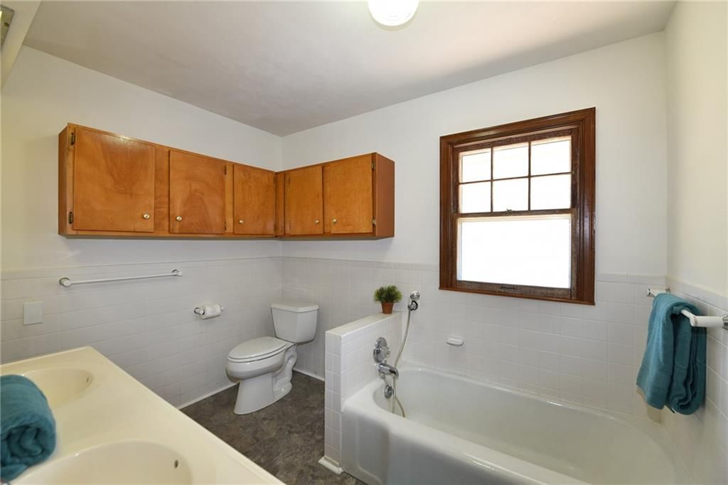 1846 S 49th Street — photo 32