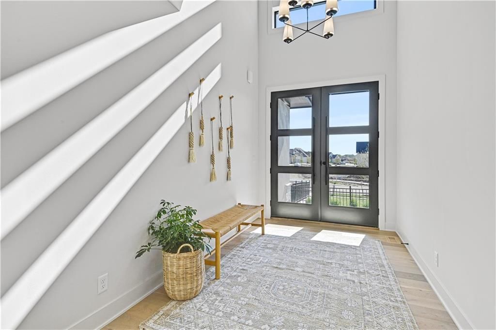 9401 Edgemere Drive — photo 5