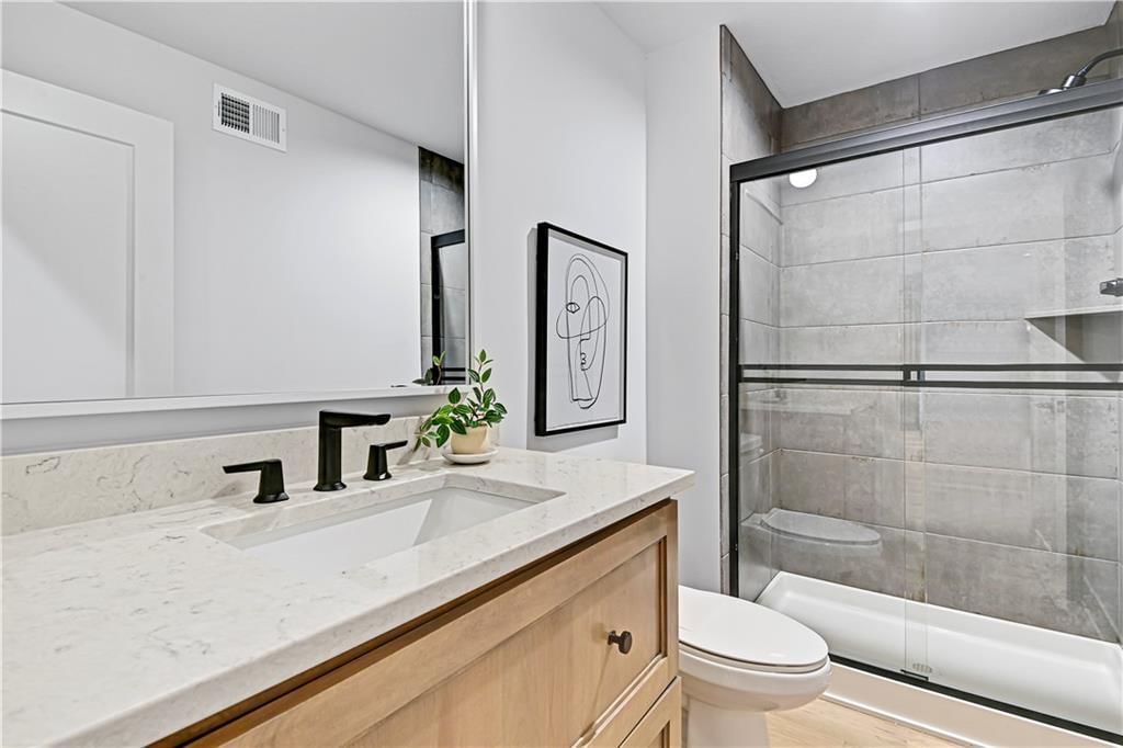 9401 Edgemere Drive — photo 8