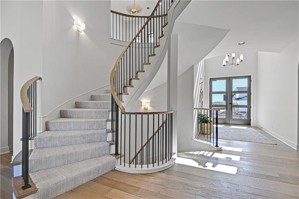 9401 Edgemere Drive — photo 10