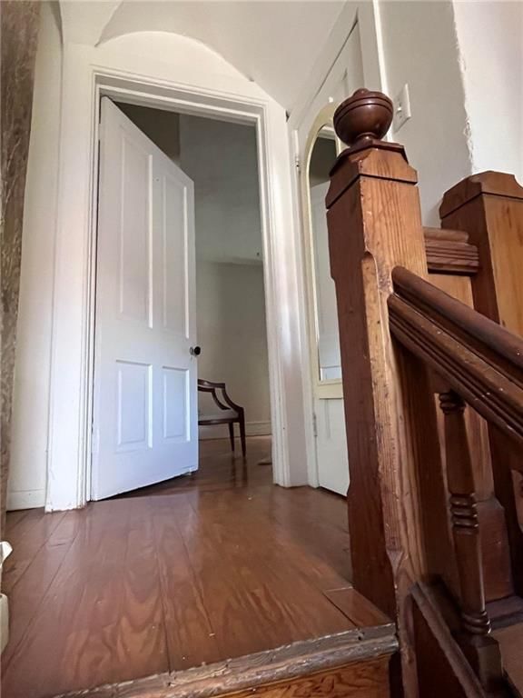 209 S Holbrook Street — photo 14