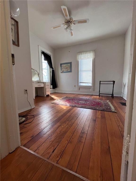209 S Holbrook Street — photo 20