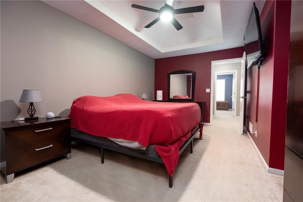 8011 N Elmwood Avenue — photo 10
