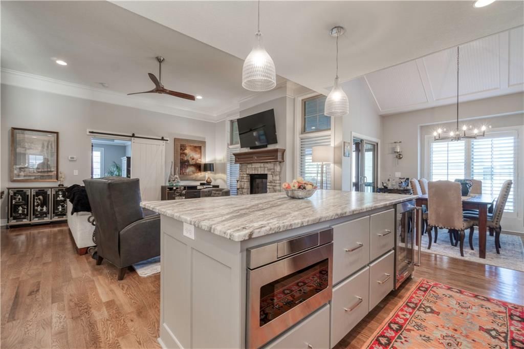 14749 Meadow Lane — photo 8