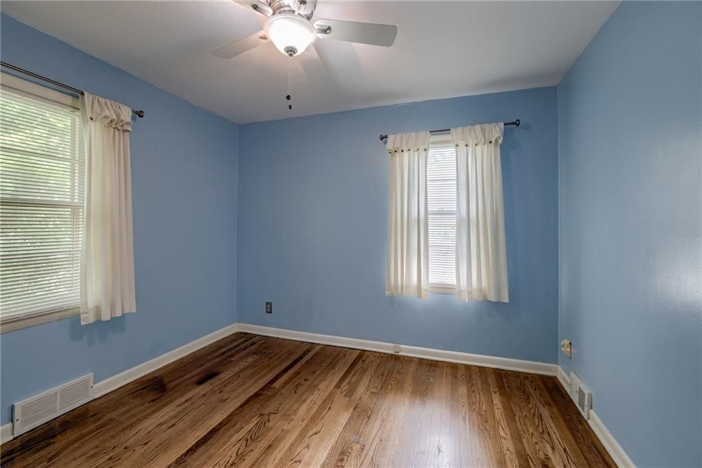 6916 W 77th Terrace — photo 18