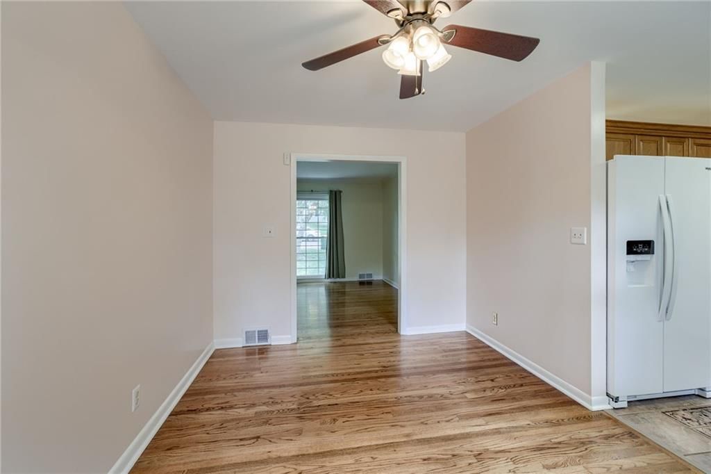 6916 W 77th Terrace — photo 5