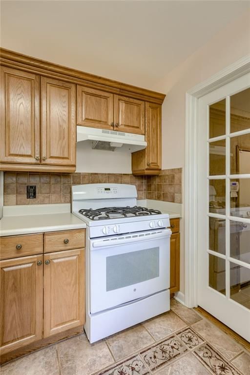 6916 W 77th Terrace — photo 9