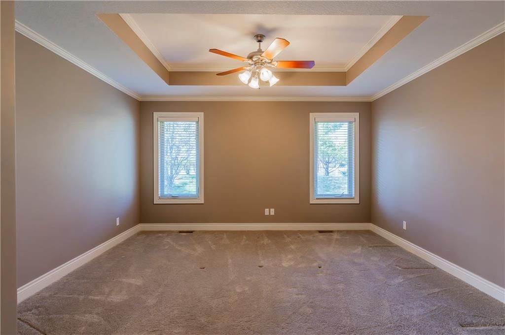 2100 SW Village Hall Road — photo 15