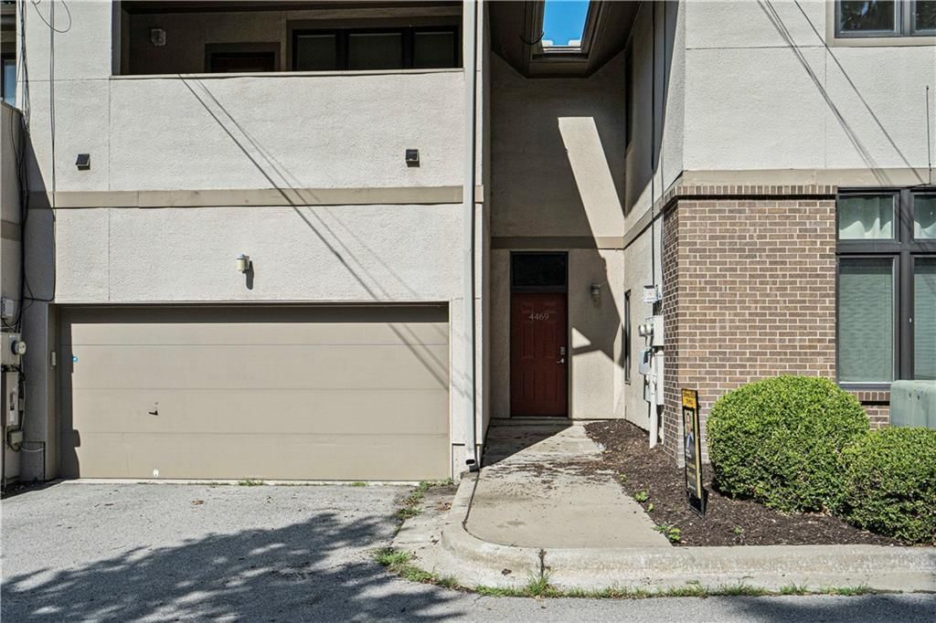 4469 Rainbow Boulevard — photo 20