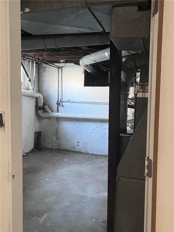 423 S National Street — photo 12