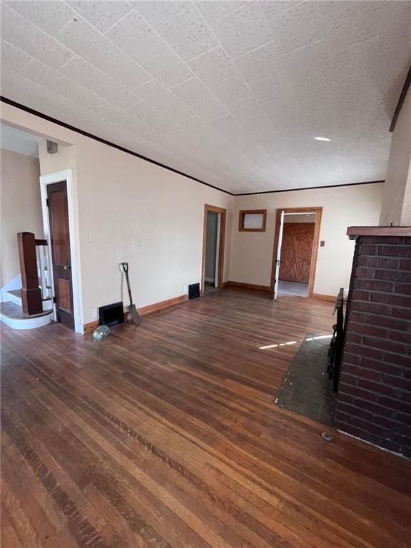 423 S National Street — photo 18