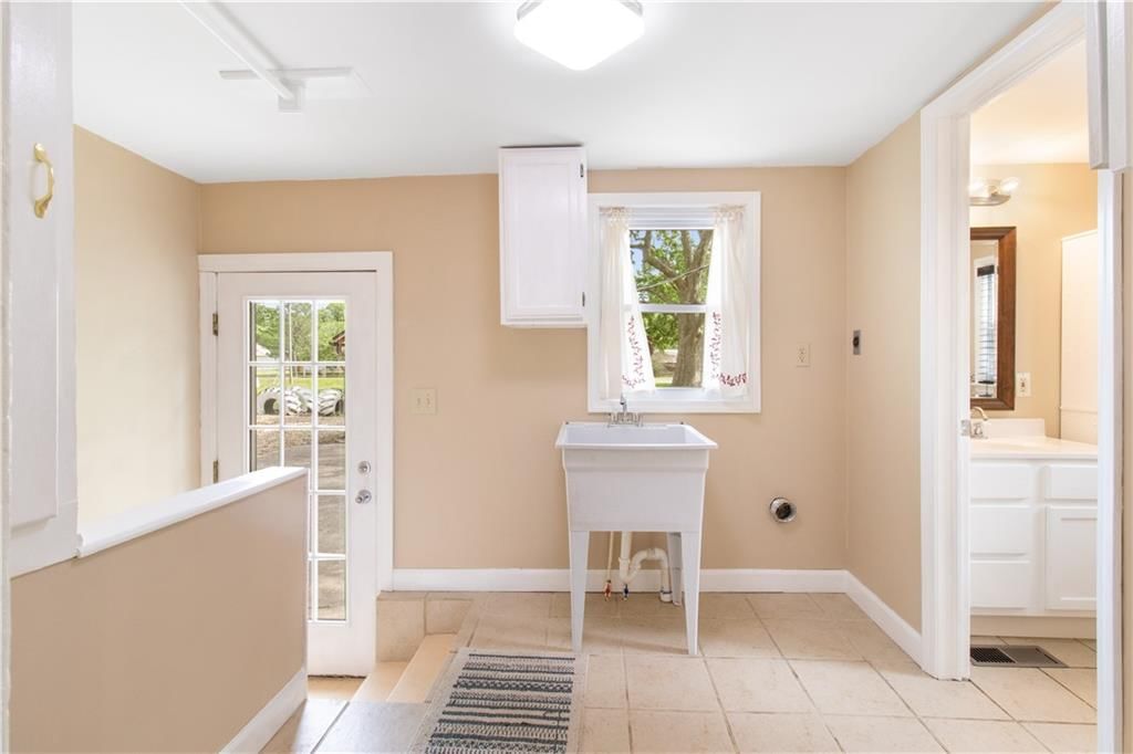 302 Pearl Street — photo 14