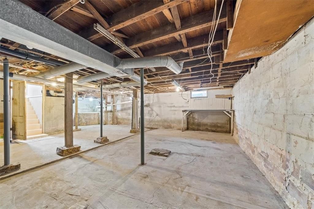 302 Pearl Street — photo 22