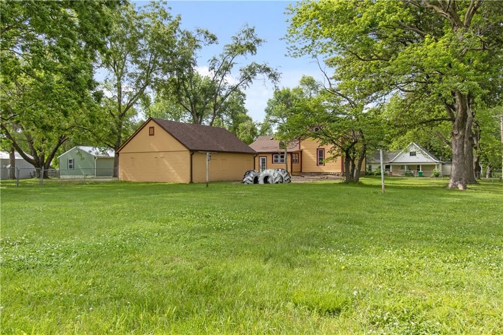 302 Pearl Street — photo 29