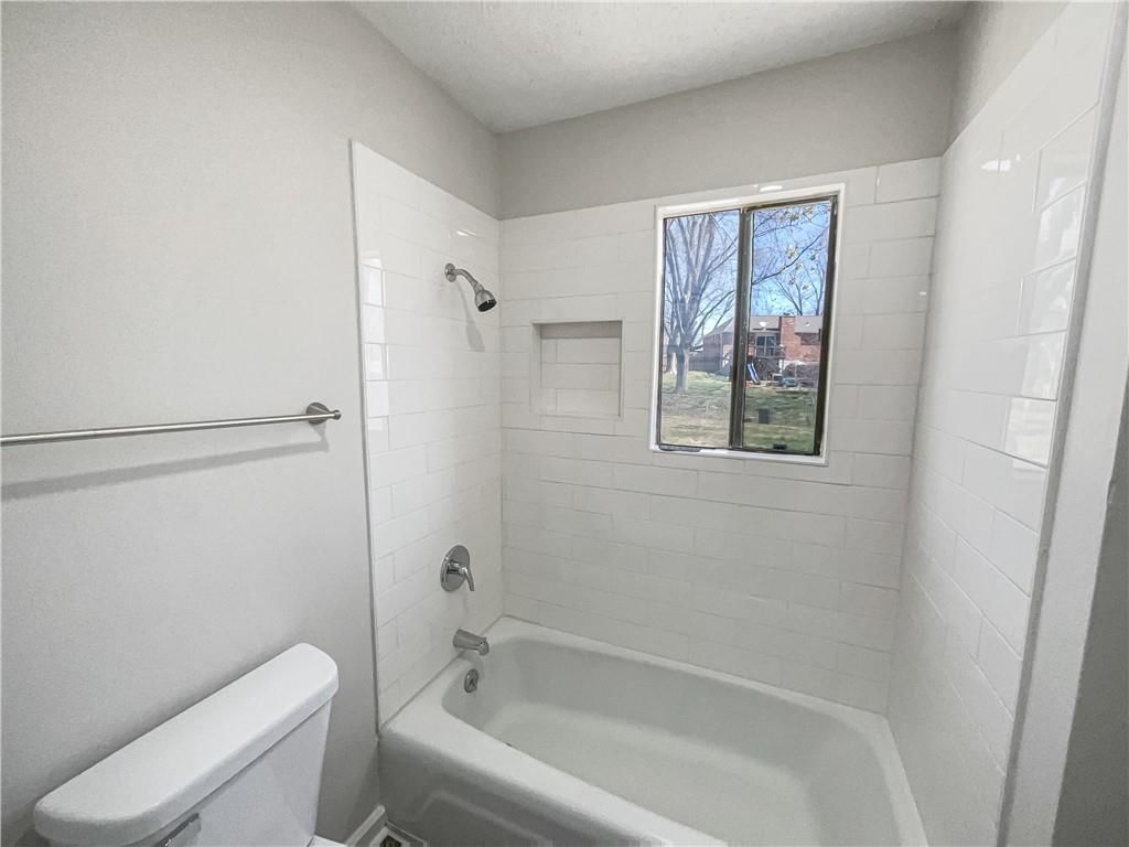1005 Kingsridge Drive — photo 18