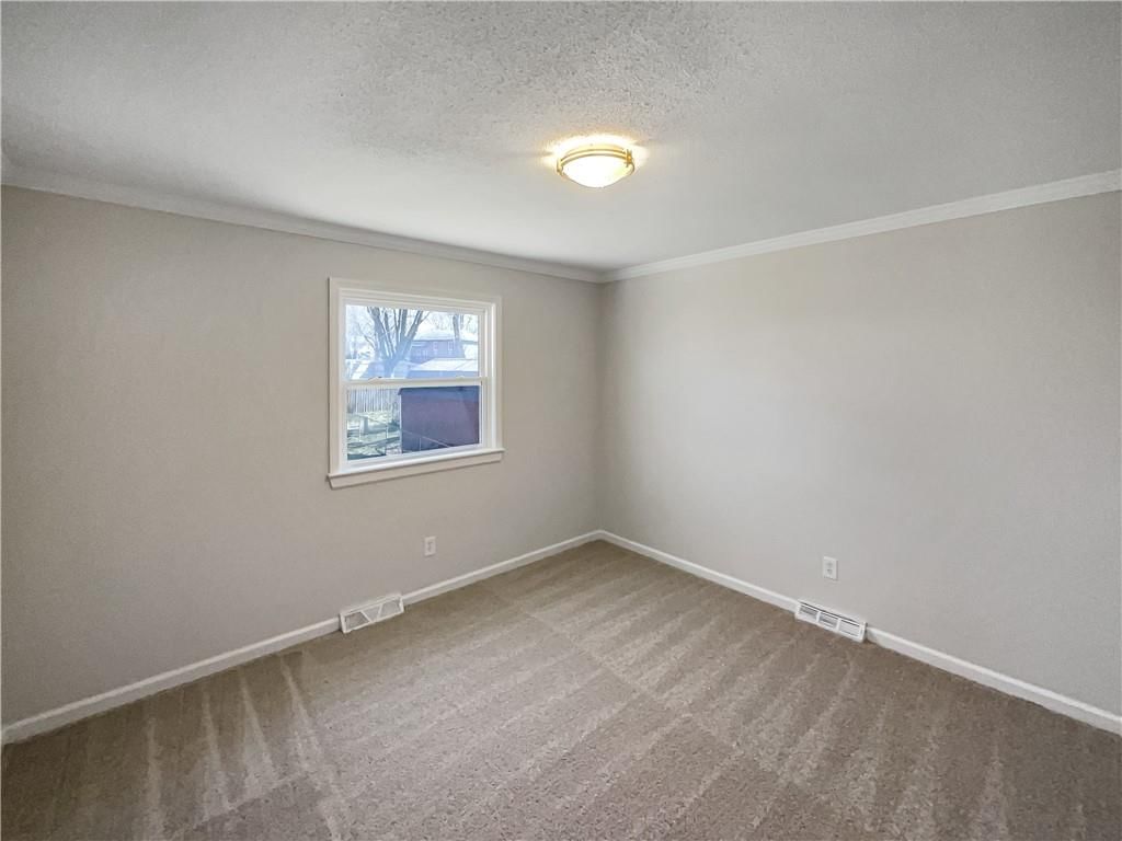 1005 Kingsridge Drive — photo 21
