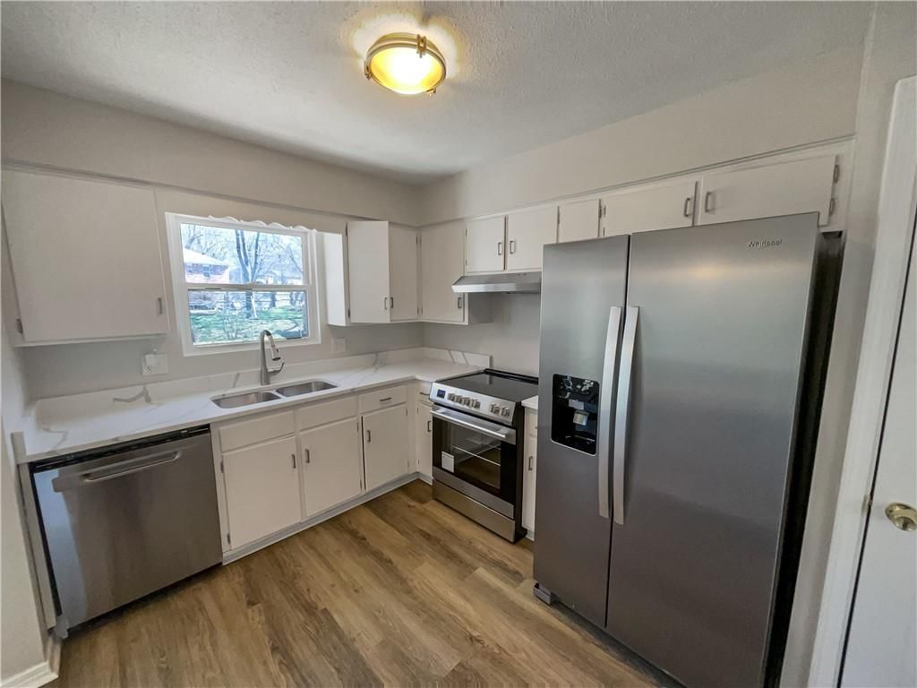 1005 Kingsridge Drive — photo 6