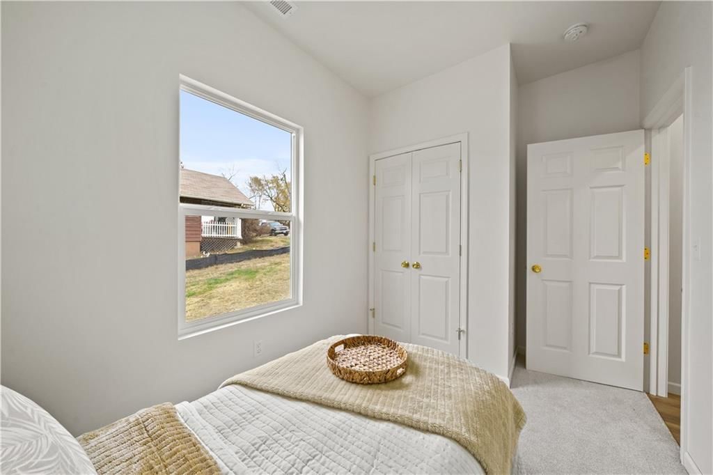 2520 S Evanston Avenue — photo 5