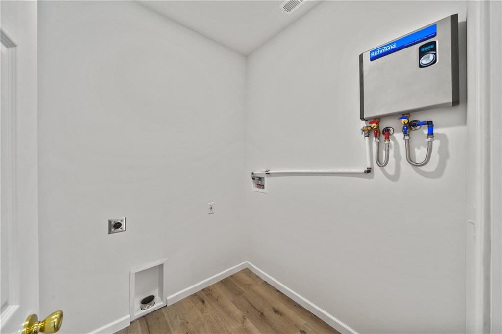 2520 S Evanston Avenue — photo 10