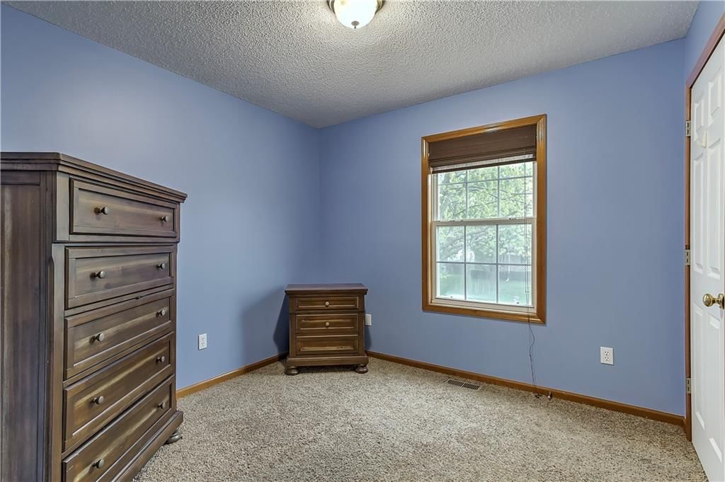 2015 NE Avanti Court — photo 25